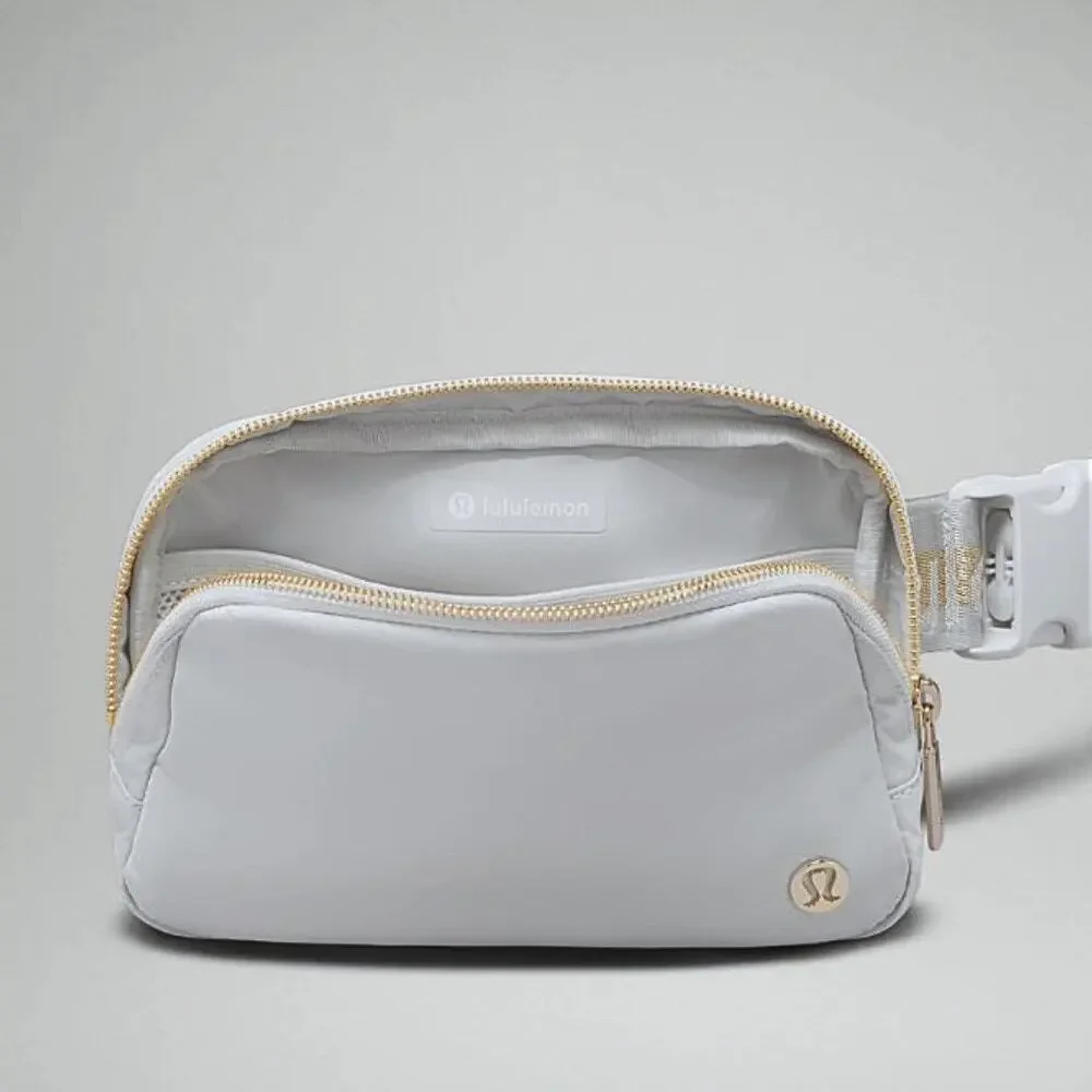 NEW Lululemon Everywhere Crossbody Belt Bag 1L Wordmark - Gray Silver and Gold